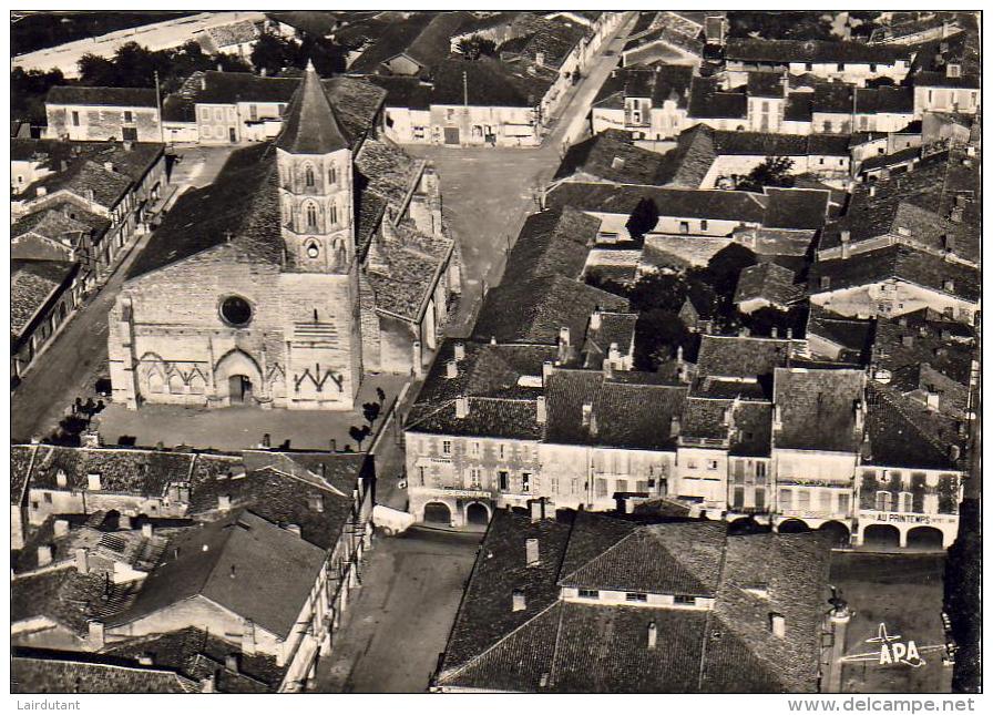 D32  FLEURANCE  Vue Aérienne Sur L'Eglise  ..... ( Ref H499 ) - Fleurance