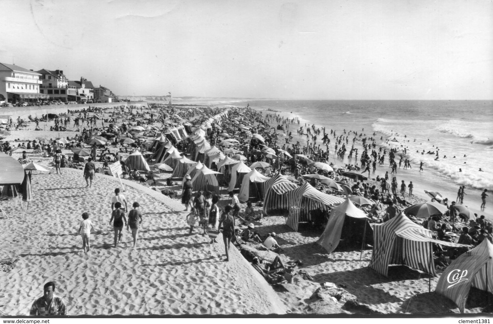 Capbreton La Plage Circulee En 1965 - Capbreton