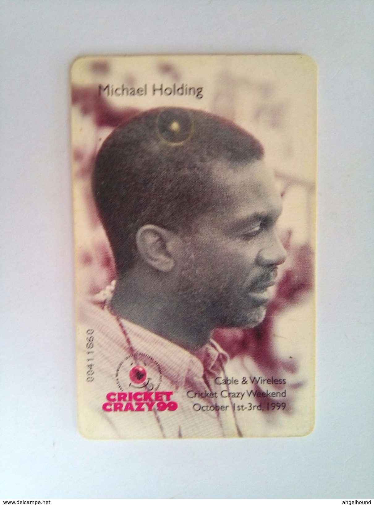 Cayman Islands Phonecard CI $10 Michael Holding - Cayman Islands