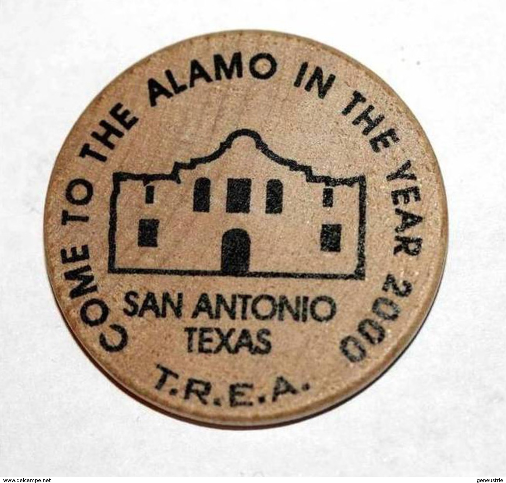 Wooden Token - Wooden Nickel - Jeton Bois Monnaie Nécessité - Texas San Antonio - Fort Alamo 2000 - Etats-Unis - Monétaires/De Nécessité