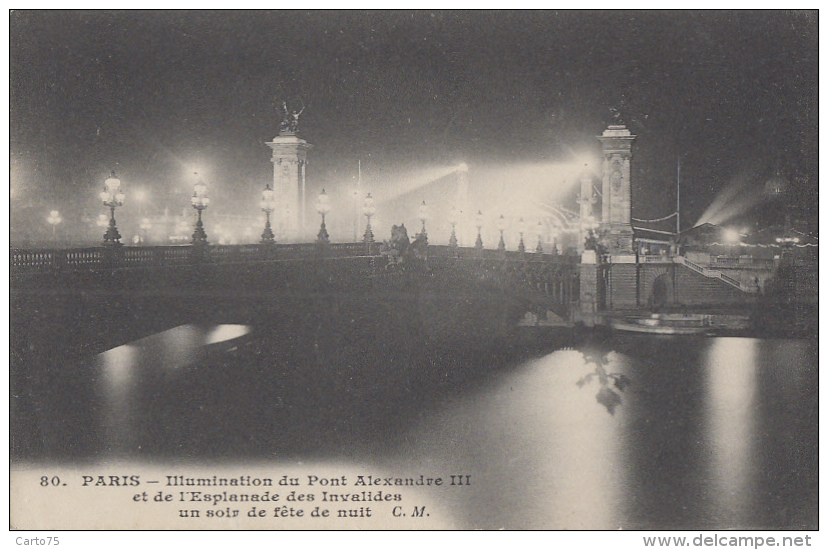 Astronomie -  Nuit - Paris - Pont Alexandre III - Illuminations Fête - Astronomie