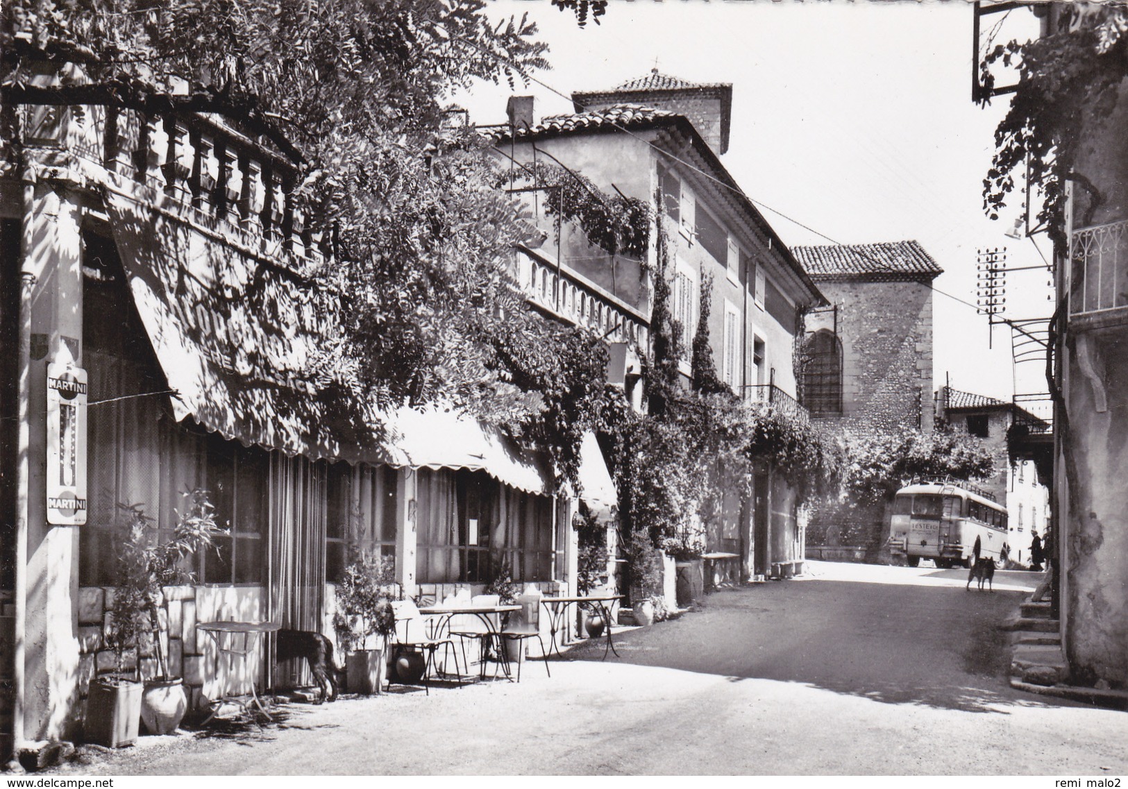 CPSM   VINSOBRES 26  Rue Du Centre - Autres & Non Classés