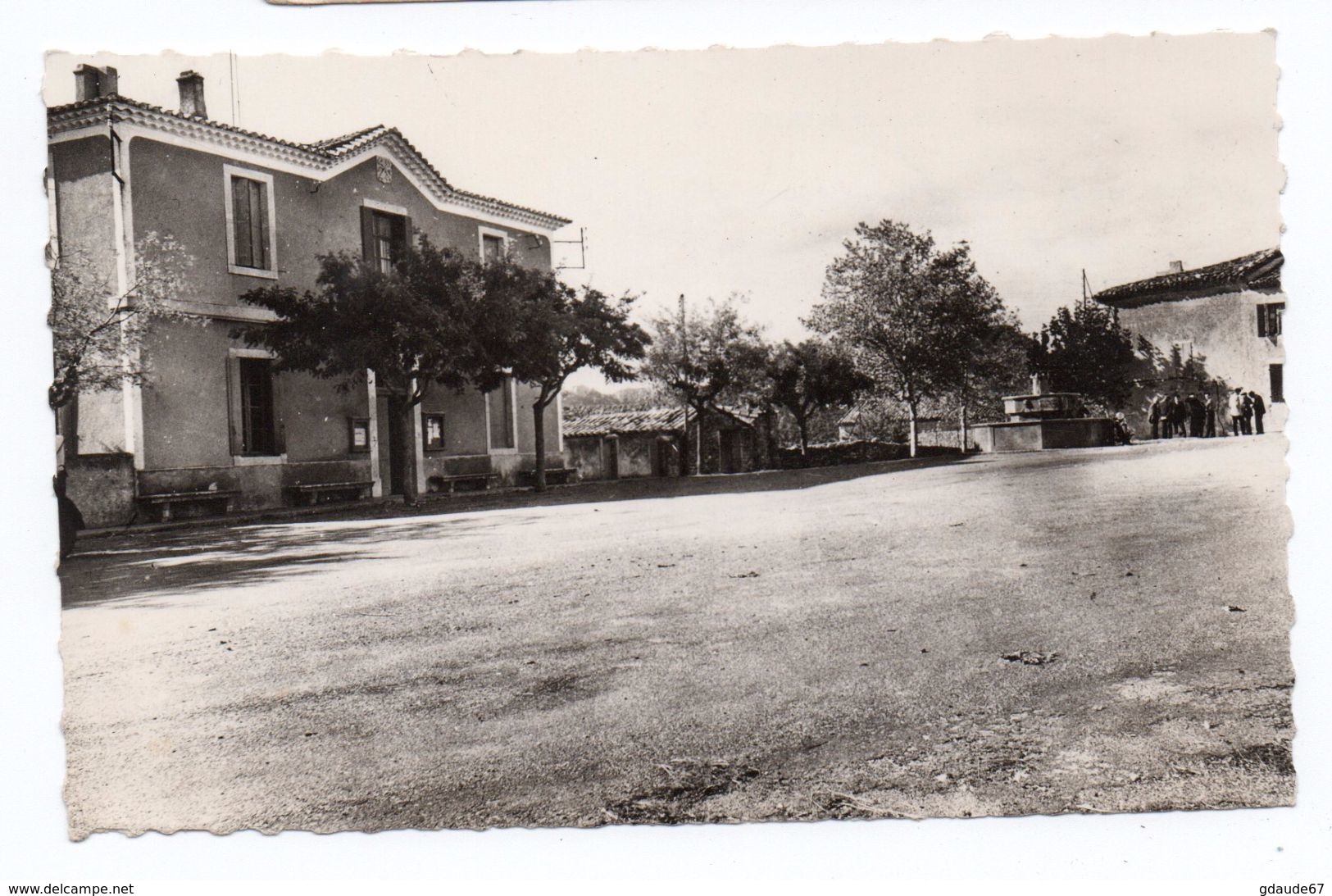 VALFAUNES (34) - PLACE DE LA MAIRIE - Bedarieux