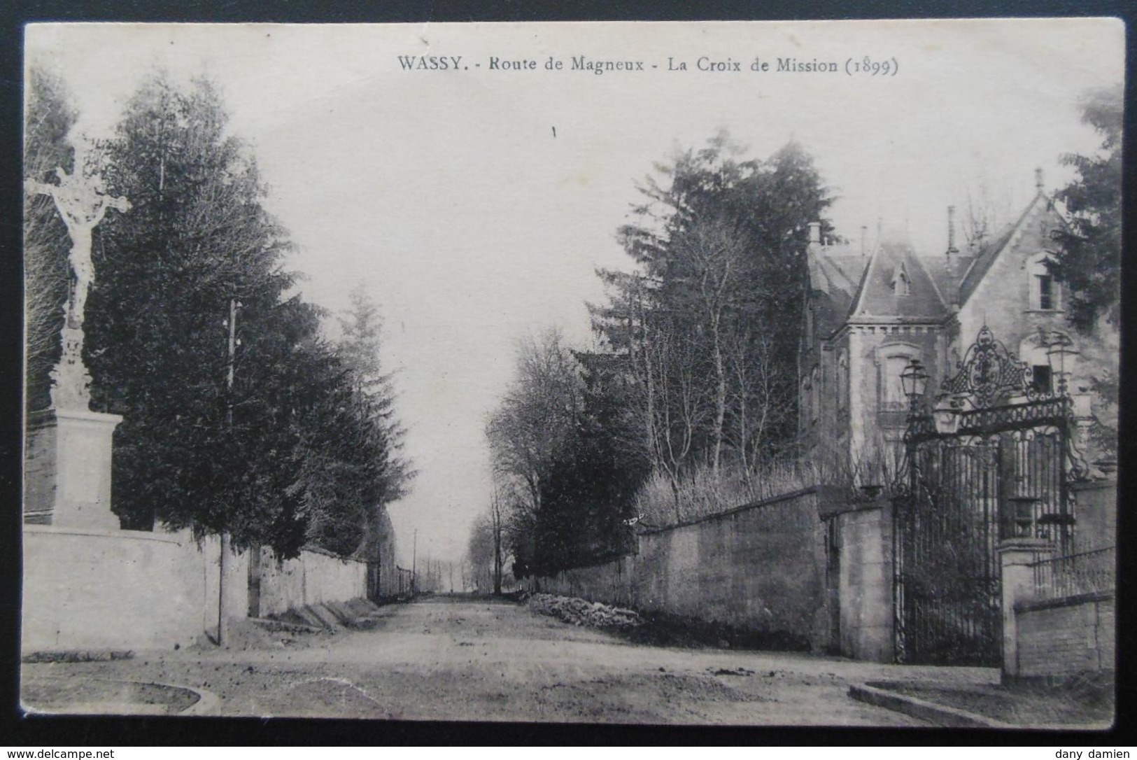 Carte Postale De Wassy - Route De Magneux - La Croix De Mission - Wassy