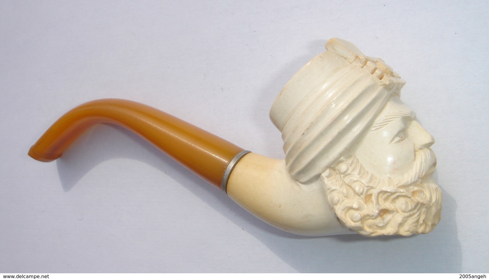 Pipe écume De Mer, Petit Trou Du Foyer Pour Cigarette, Jamais Servie - Tête De Turc. - Meerschaum Pipes