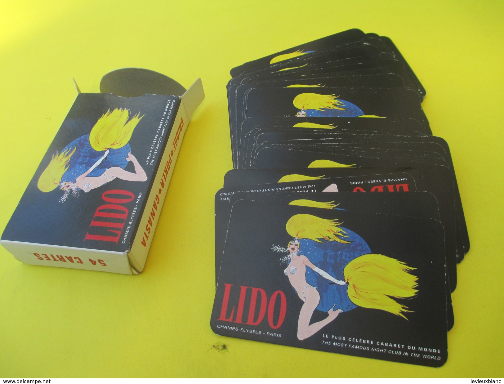 Jeu De Cartes Publicitaire/54 Cartes/ LIDO/Rouge  /  Le Plus Célèbre Cabaret Du Monde/ Années 60     CAJ29 - 54 Cards