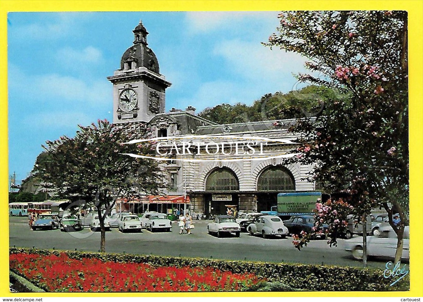 CPSM 64 BAYONNE La Gare (  Auto  ) - Bayonne