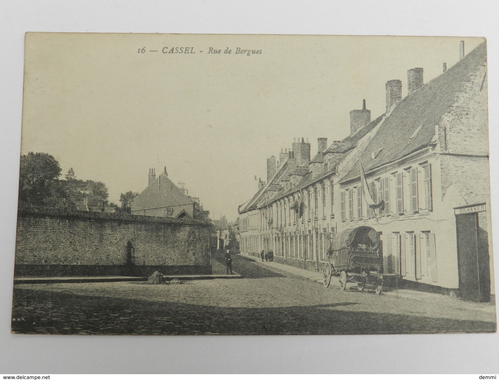 16 - Cassel - Rue De Bergues - Cassel