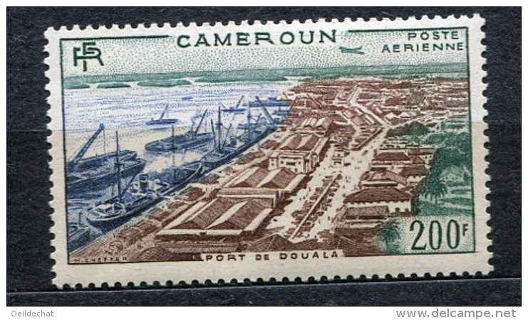 3137  CAMEROUN  Poste Aérienne  N° 48 *  200 F  1955 Port De Douala     SUPERBE - Airmail