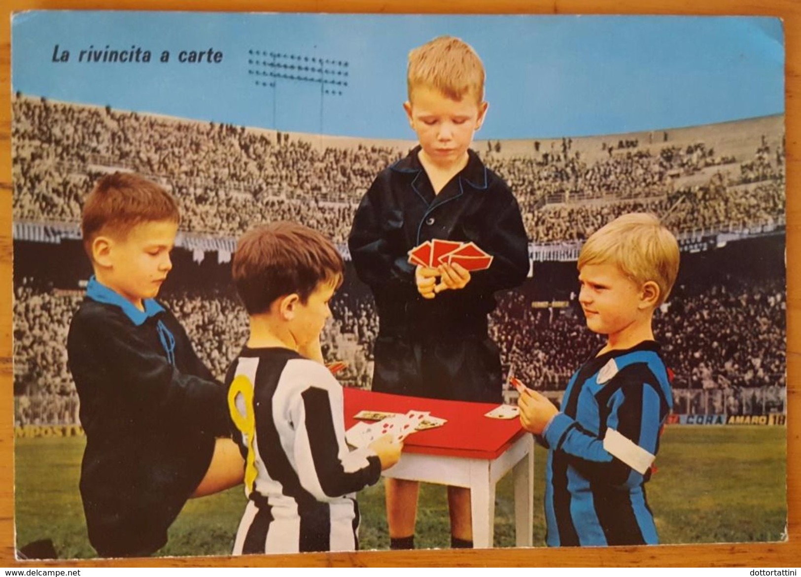 LA RIVINCITA A CARTE - BAMBINI GIOCANO A CARTE ALLO STADIO - INTER JUVENTUS 1971 Children Stadium Football Stade - Fussball