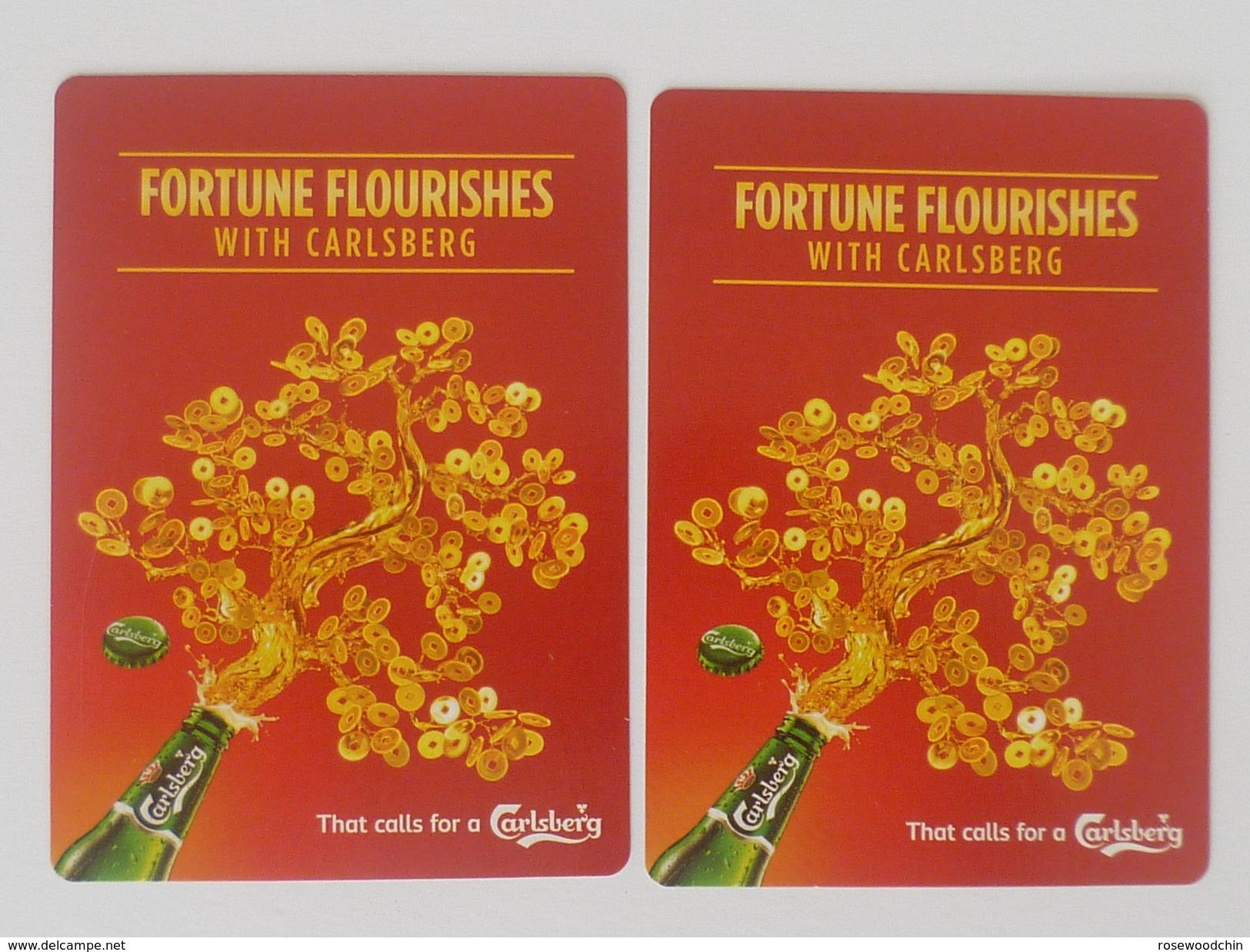 VINTAGE !!  2 Pcs  Carlsberg Beer New Year Fortune Flourishes Playing Card Joker On Globe (#66) - Playing Cards (classic)