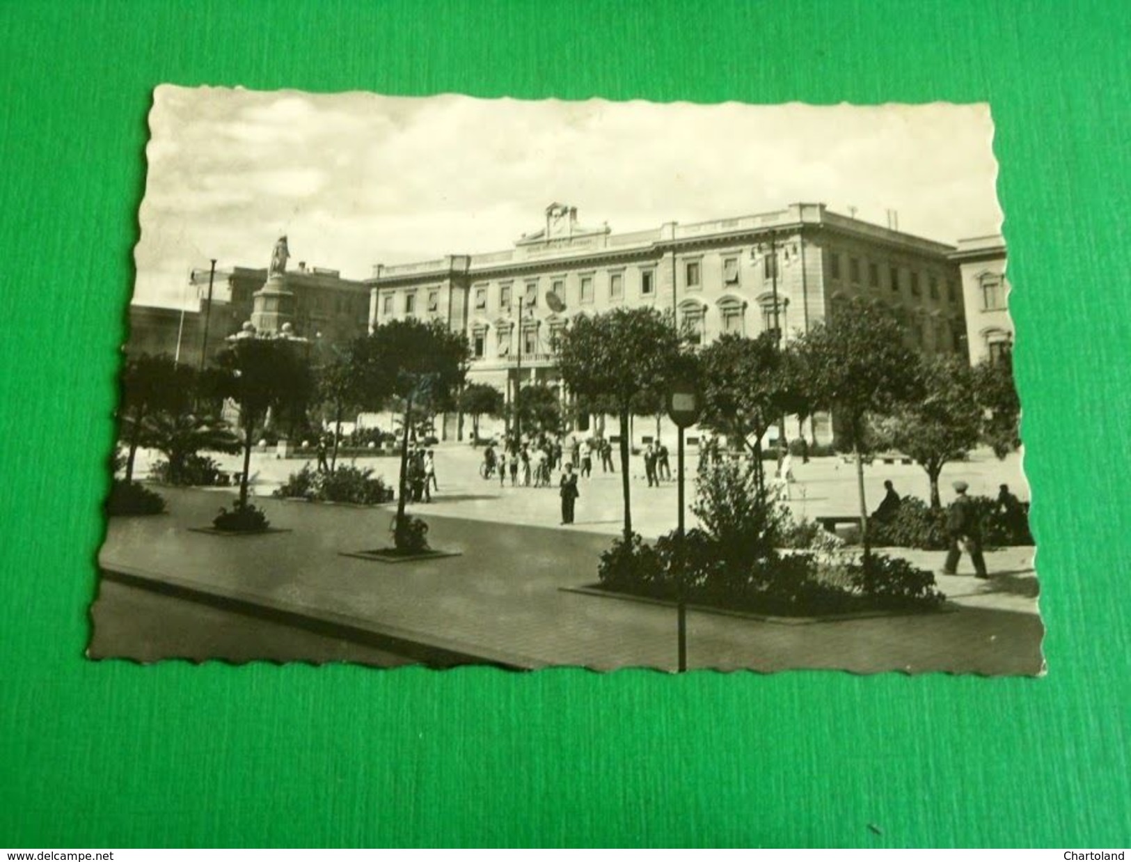 Cartolina Cagliari - Palazzo Delle Poste E Piazza M. Del Carmine 1940 - Cagliari