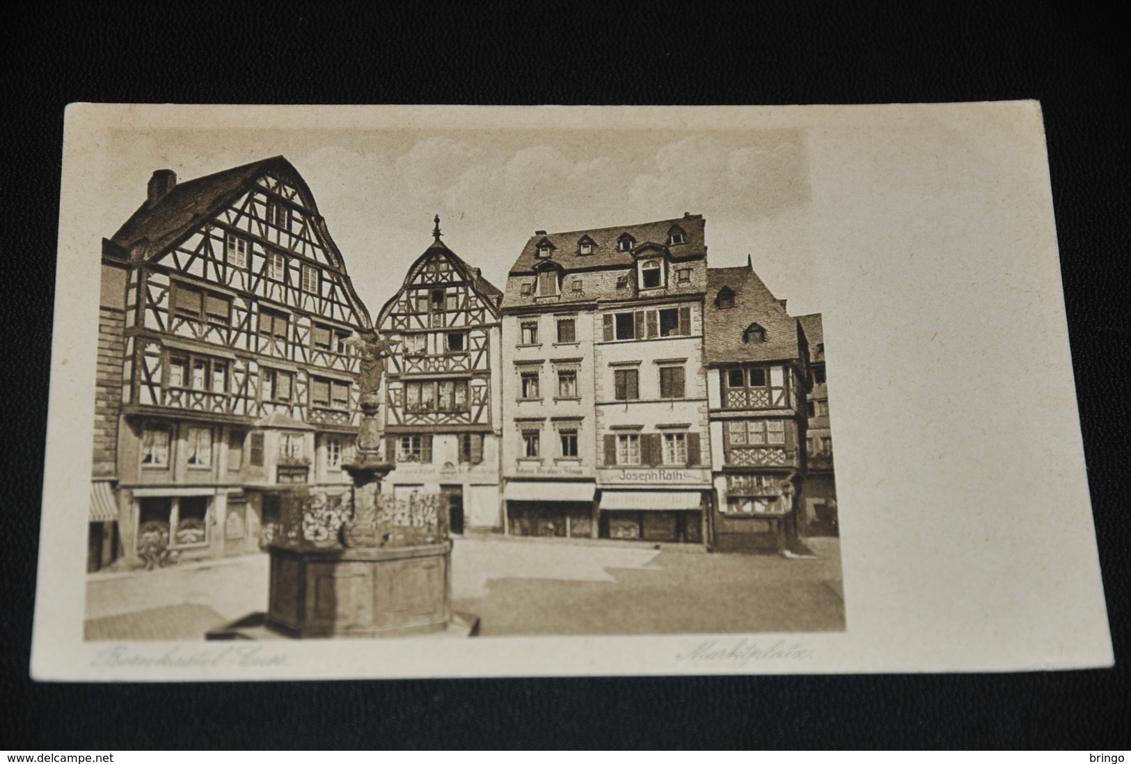 1401-  Berncastel-Cues, Marktplatz - Bernkastel-Kues