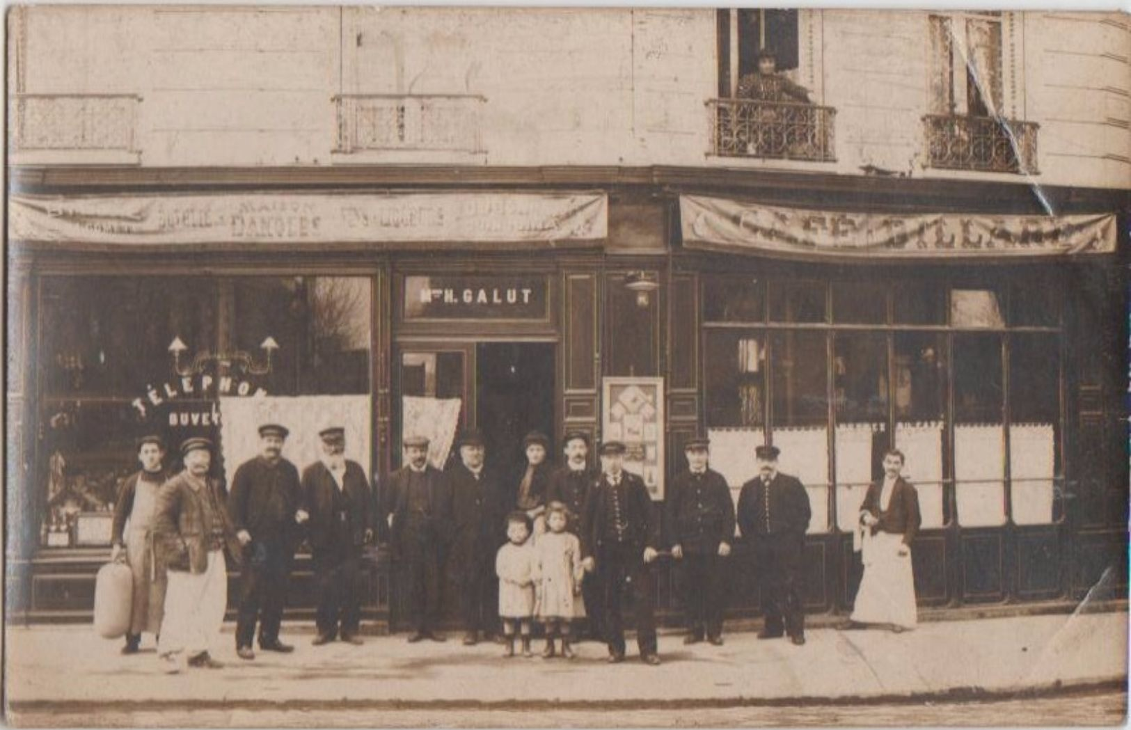 CPA PHOTO 92 NANTERRE Rue De La Gare / 82 Rue Maurice Thorez Commerce Café Billard Maison H . GALUT Rare - Nanterre