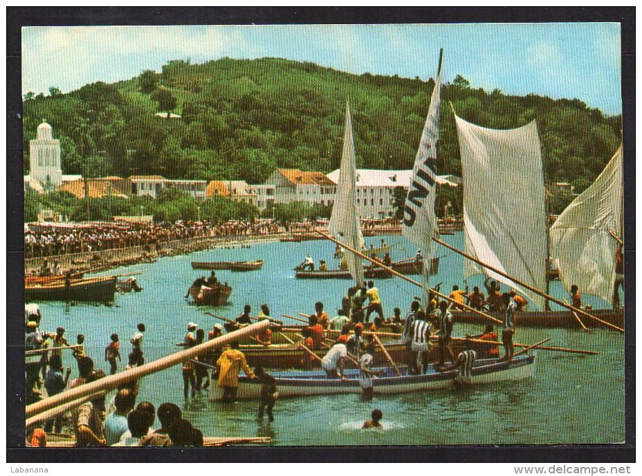 972-Martinique, Trinité, La Fête Patronale, Courses De Yoles Dans La Baie - La Trinite