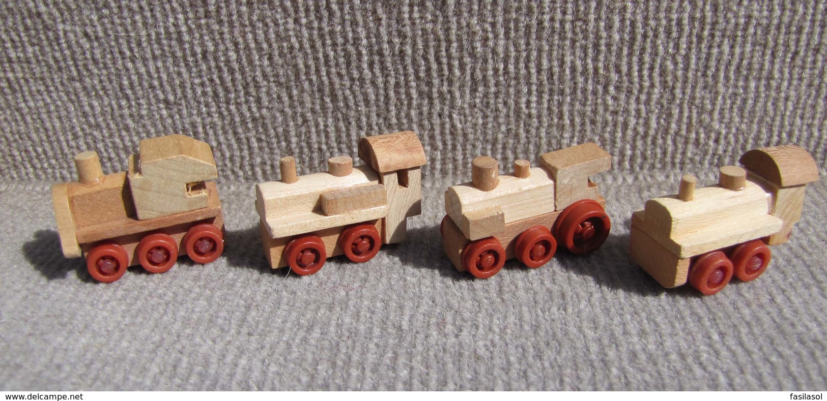 Kinder 1996 : Série Complète Les Locomotives En Bois 2 (4 Figurines) - Lots