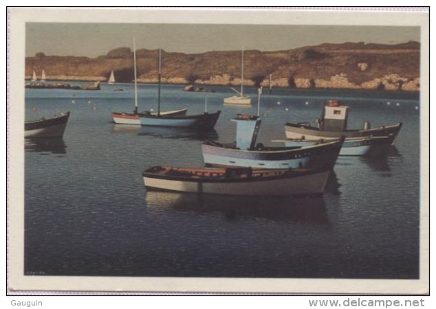 CPM - PEINTRE De BRETAGNE - COULIOU - PORT MANECH - Barques Au Repos - Edition ? - Autres & Non Classés