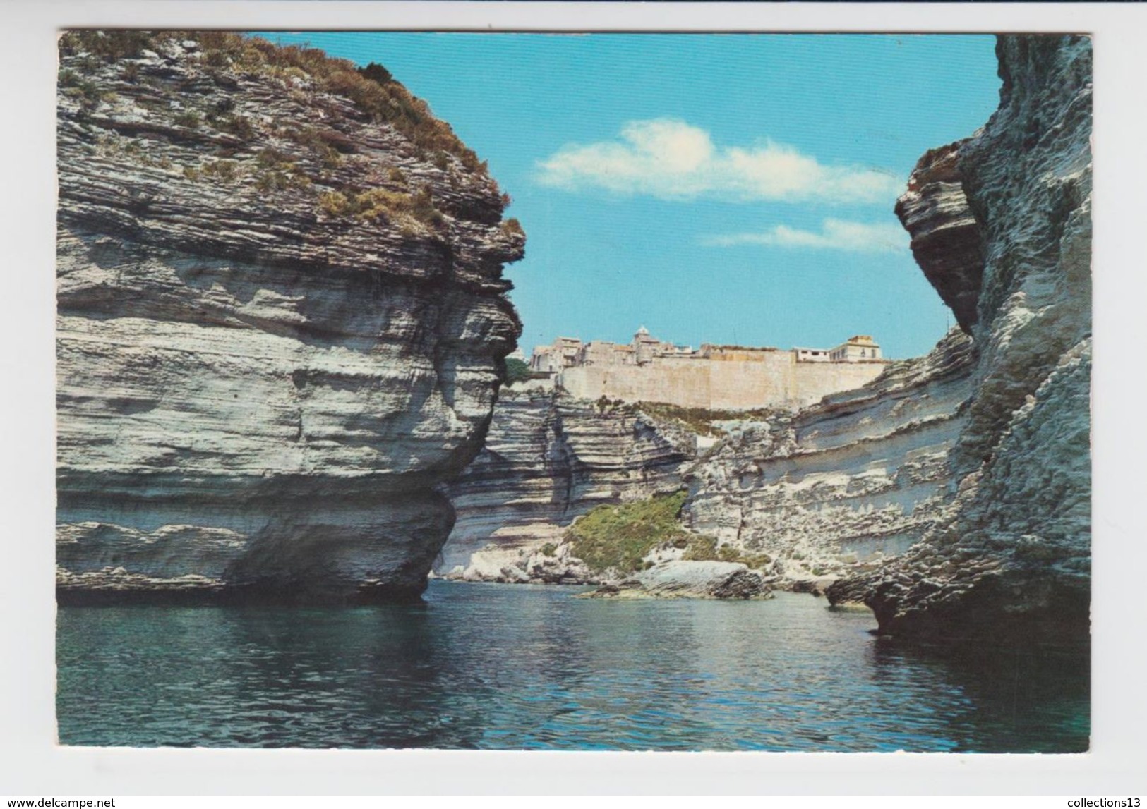 CORSE - Bonifacio - Les Falaises Et La Vieille Ville - Autres & Non Classés