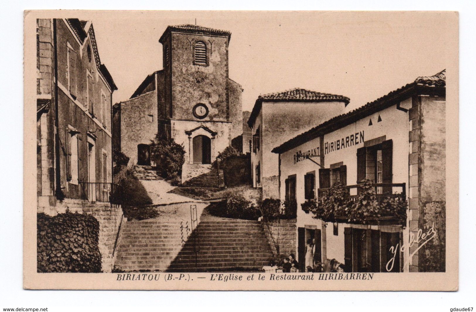 BIRIATOU (64) - L'EGLISE ET LE RESTAURANT HIRIBARREN - Biriatou