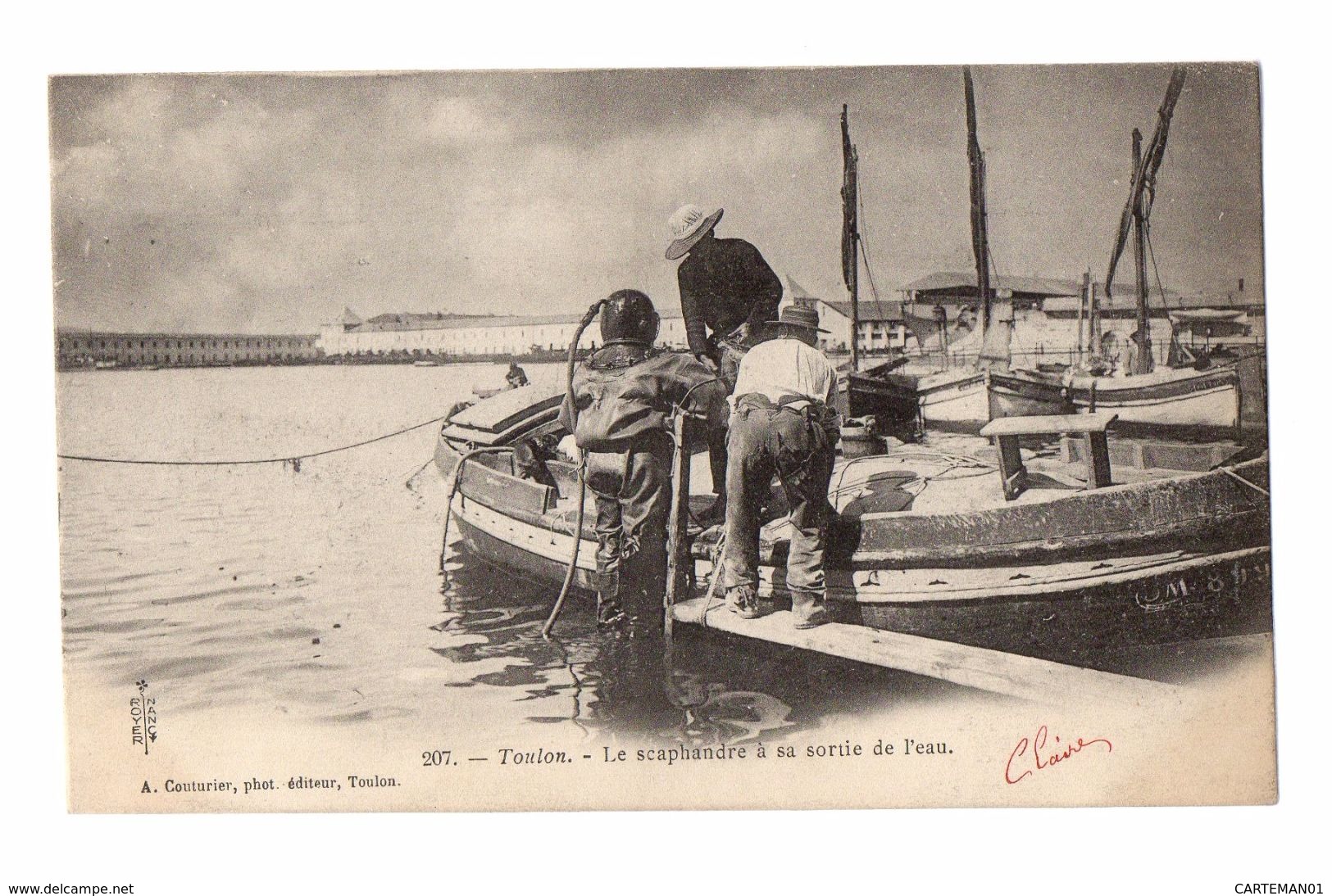 Le Scaphandre A Sa Sortie De L Eau.TOULON. - Toulon