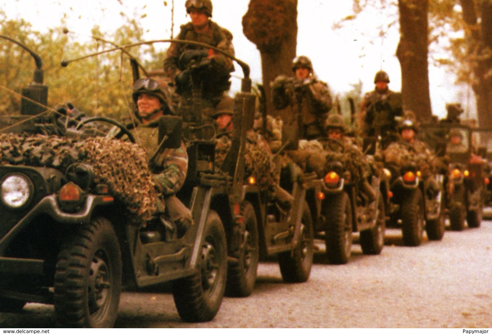 Militaria -  Jeeps Américaines à Berlin Dans Les Années 80 - Autres & Non Classés