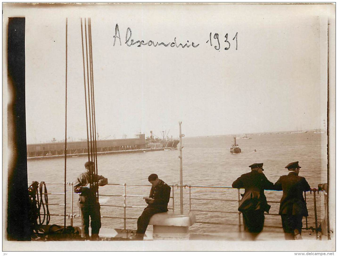 PHOTO SUR LE  " MARIETTE PACHA " DANS LE PORT D'ALEXANDRIE . JANVIER 1931 . - Bateaux