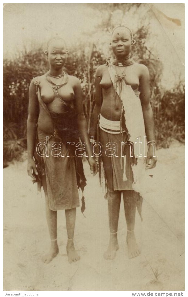 * T3 Sudanese Folklore. Nude Schilluk Women. Photo (EB) - Unclassified