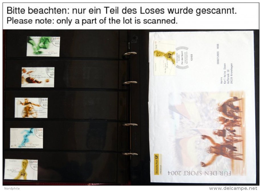 SAMMLUNGEN 2374-2706 O, 2004-08, 5 Komplette Gestempelte Jahrg&auml;nge, Ohne SK-Marken, Dazu Viele Erinnerungsl&auml;tt - Sonstige & Ohne Zuordnung