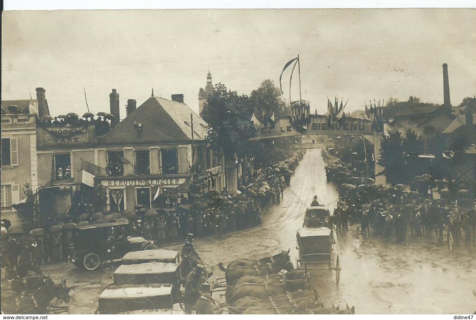 NOGENT LE ROTROU - CARTE PHOTO - Visite Du Président POINCARE Le 26 Octobre 1913 (place De La Gare) - Nogent Le Rotrou