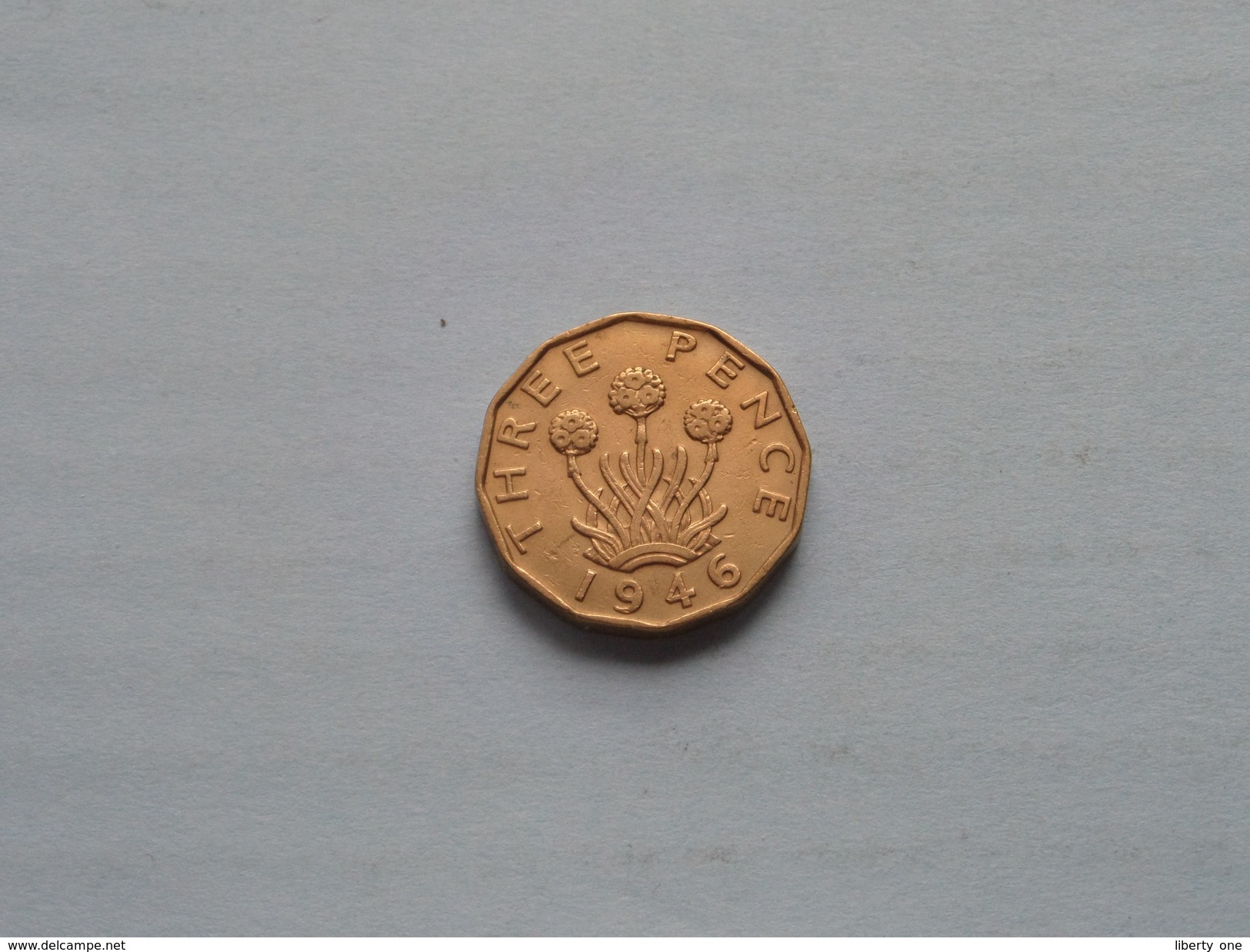 1946 Three Pence / KM 849 XXF ( Uncleaned Coin - For Grade, Please See Photo ) ! - F. 3 Pence