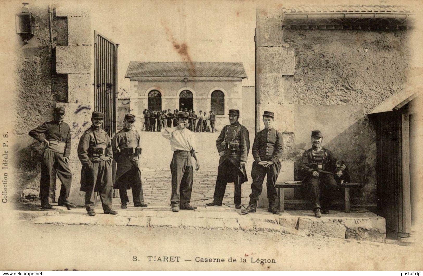 Thème LEGION ETRANGERE / Tiaret - Caserne De La Légion - Beau Cliché - Tiaret