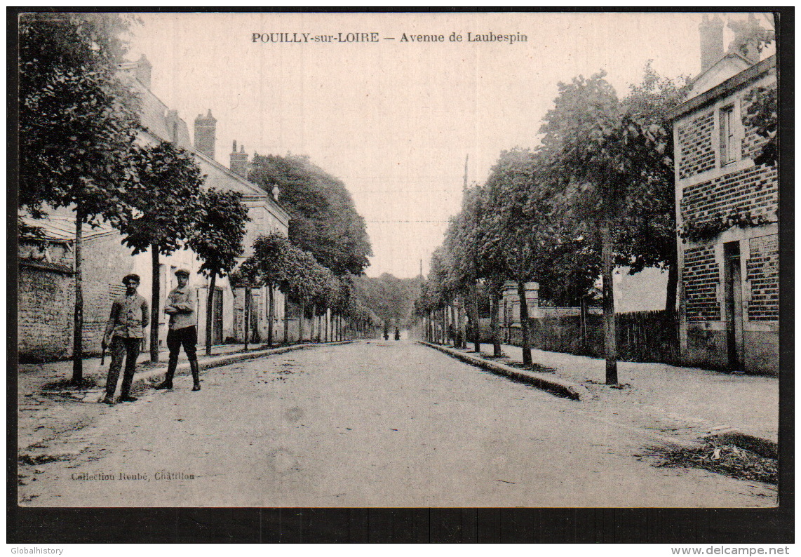 DD1642  FRANCE  POUILLY SUR LOIRE AVENUE DE LAUBESPIN  POSTCARD - Pouilly Sur Loire