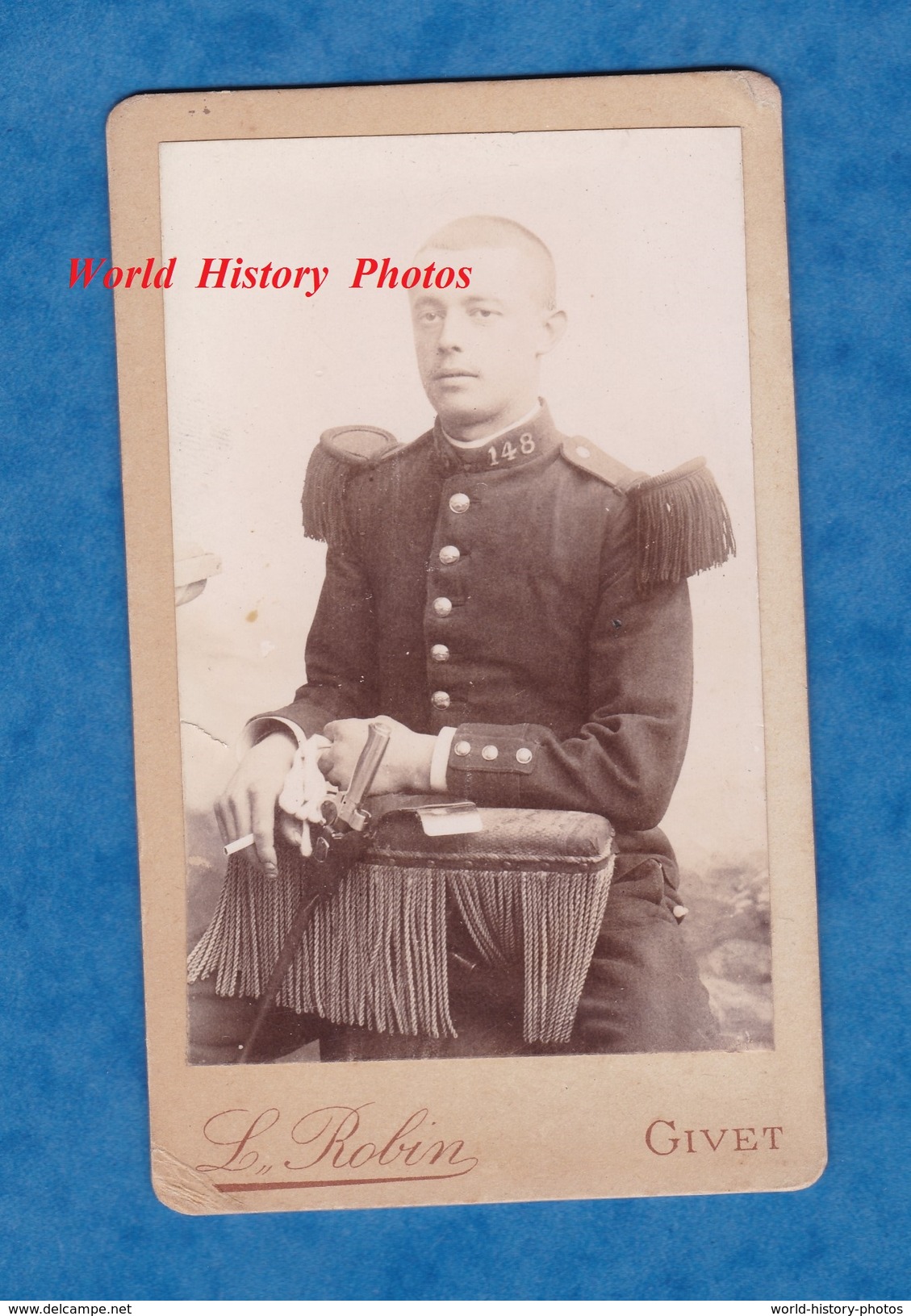 Photo Ancienne CDV Vers 1900 - GIVET ( Ardennes ) - Portrait D'un Militaire Du 148e Régiment - L. Robin - Guerra, Militari