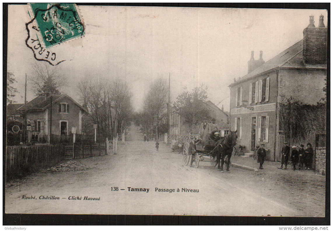 DD1690  FRANCE  TAMNAY Passage CHATILLON CLICHE HAVOUE  POSTCARD - Sonstige & Ohne Zuordnung