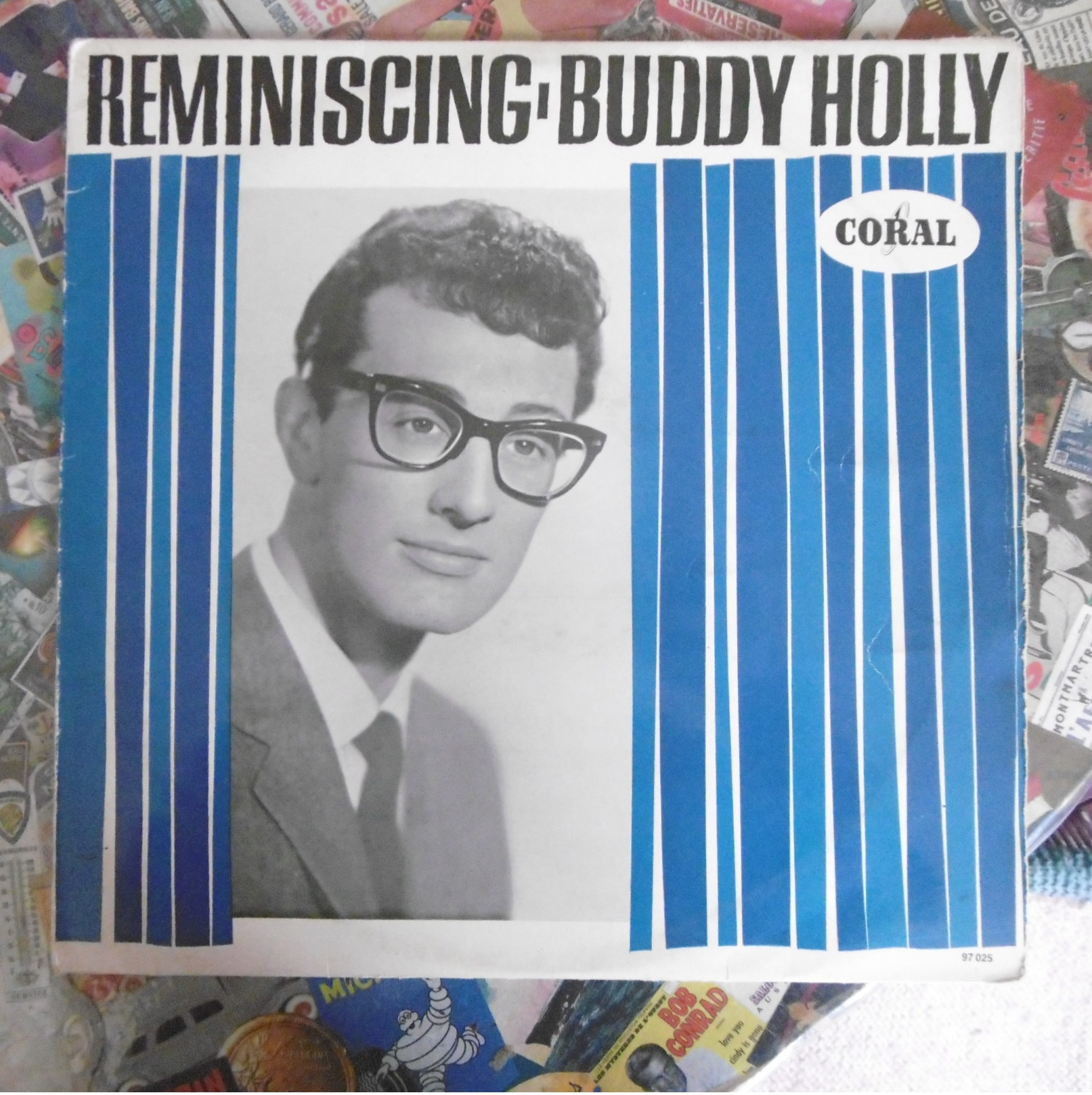 33 TOURS  REMINISCING   BUDDY  HOLLY     CORAL  97025 - Rock
