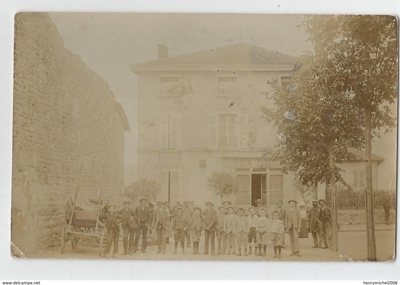 71 Saone Et Loire - Macon  Carte Photo Animée D'emulsion Perron , Café Restaurant - Macon