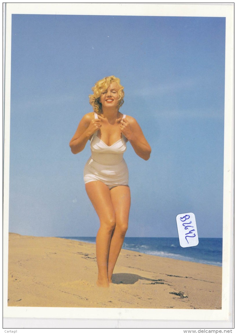AC - B2642 (Photo Format CPM GF) - Reproduction Photo Marilyn Monroe   1958 - Altri & Non Classificati