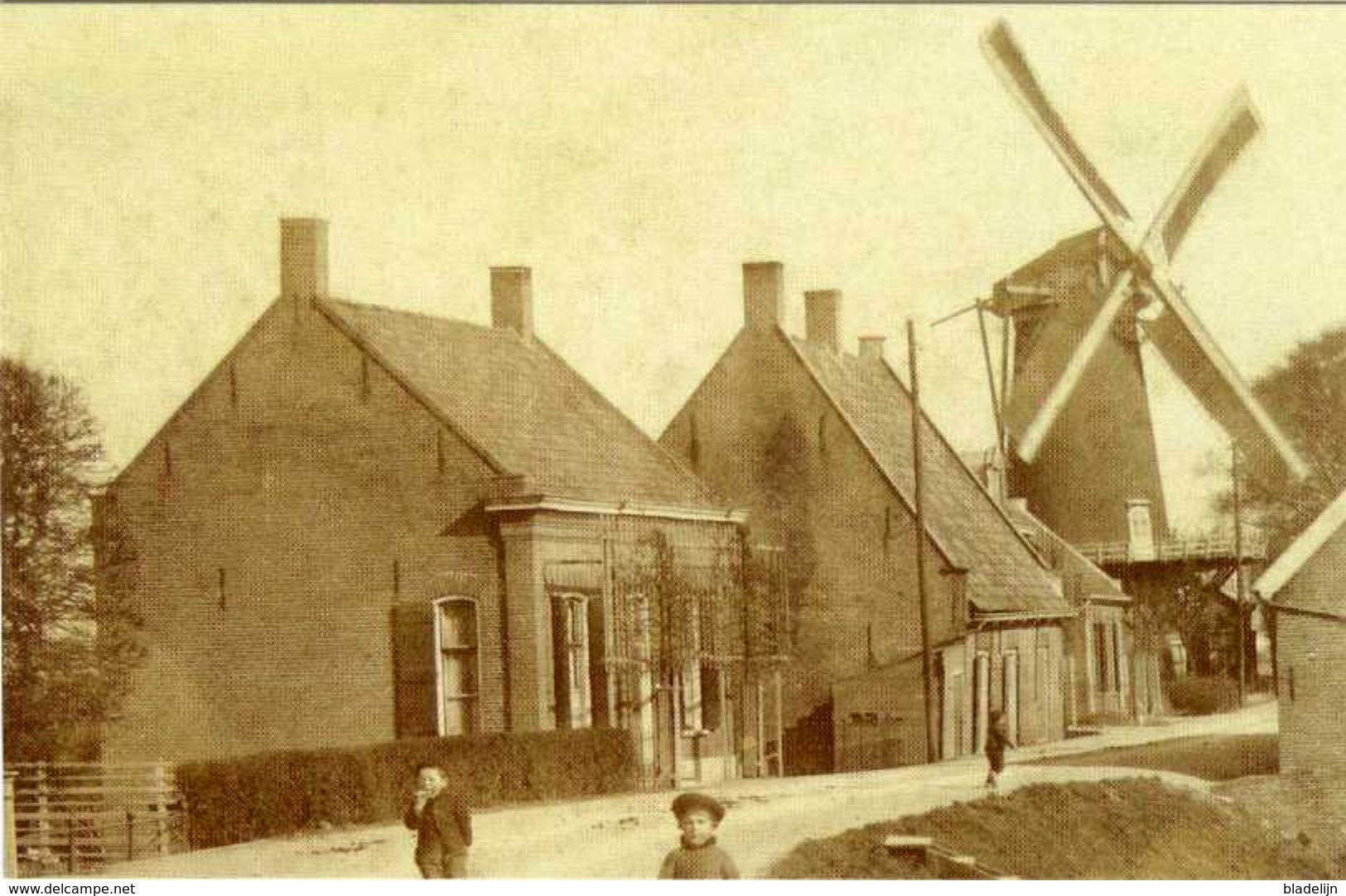 PAPENDRECHT (Z.-H.) - Molen/moulin - Zeldzame Opname Van De In 1918 Verdwenen Korenmolen 'De Hoop' - Autres & Non Classés