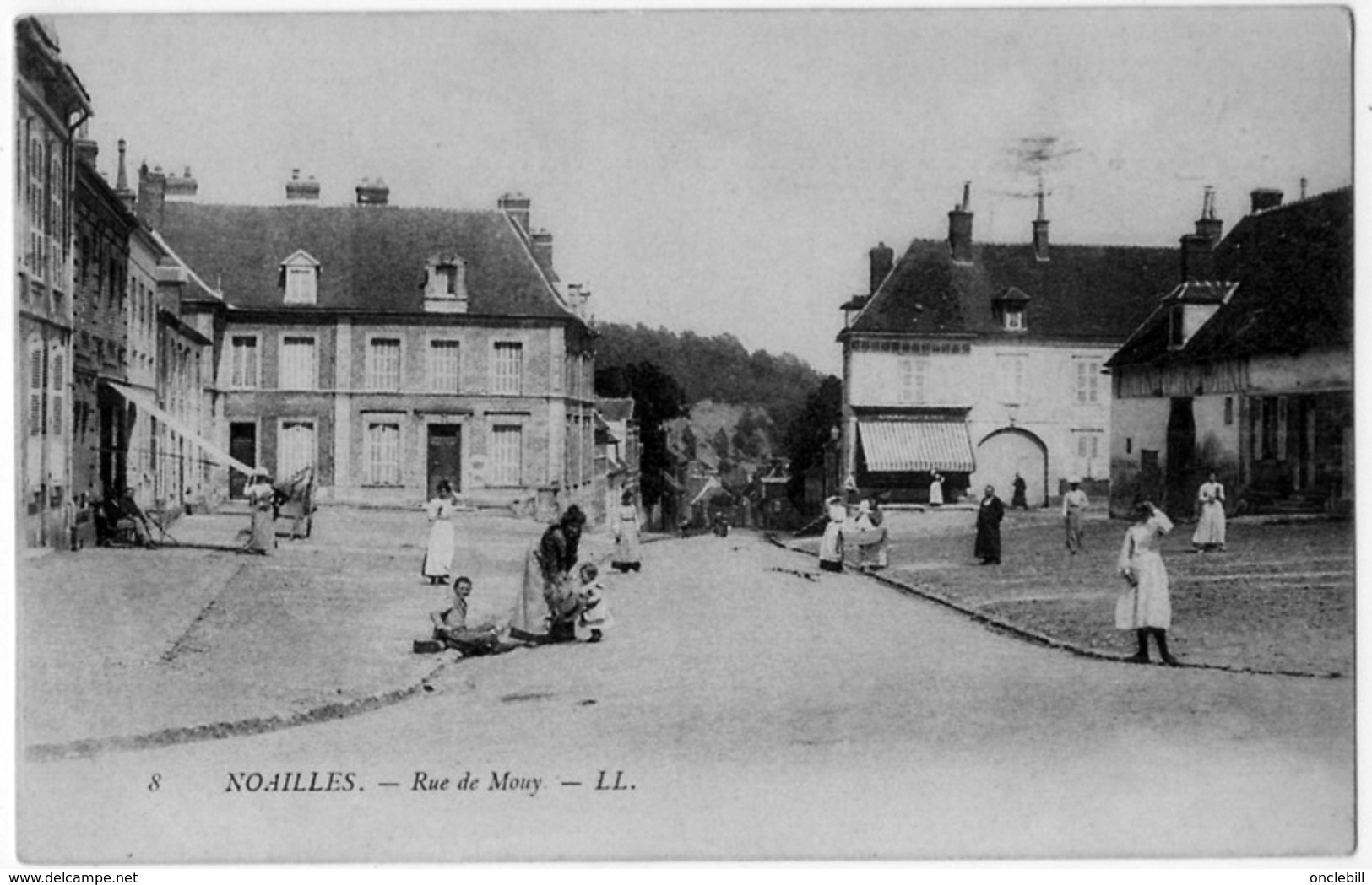 Noailles Oise Boutiques Rue De Mouy Animée 1910 état Superbe - Noailles