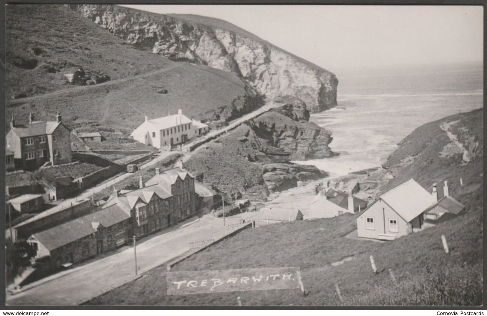 Trebarwith Near Tintagel, Cornwall, C.1940 - Edyvane & Kennedy RP Postcard - Other & Unclassified