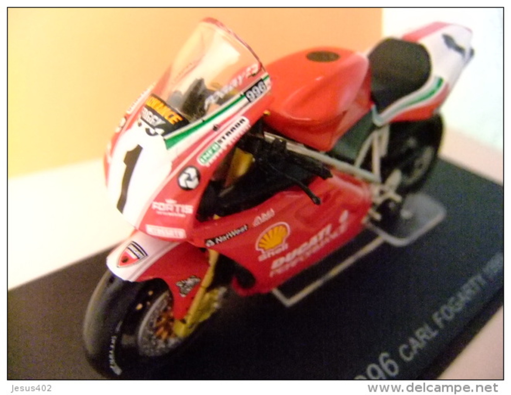 MOTO DUCATI 996  CARL FOGARTY 1999 - Motorfietsen