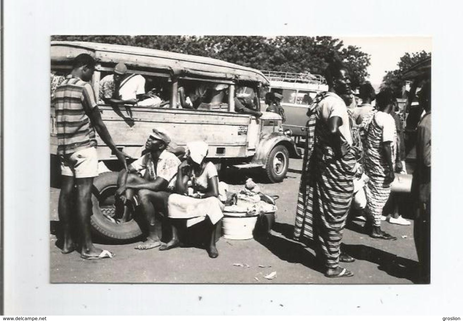 GHANA SCENE AT A LORRY PARK - Ghana - Gold Coast