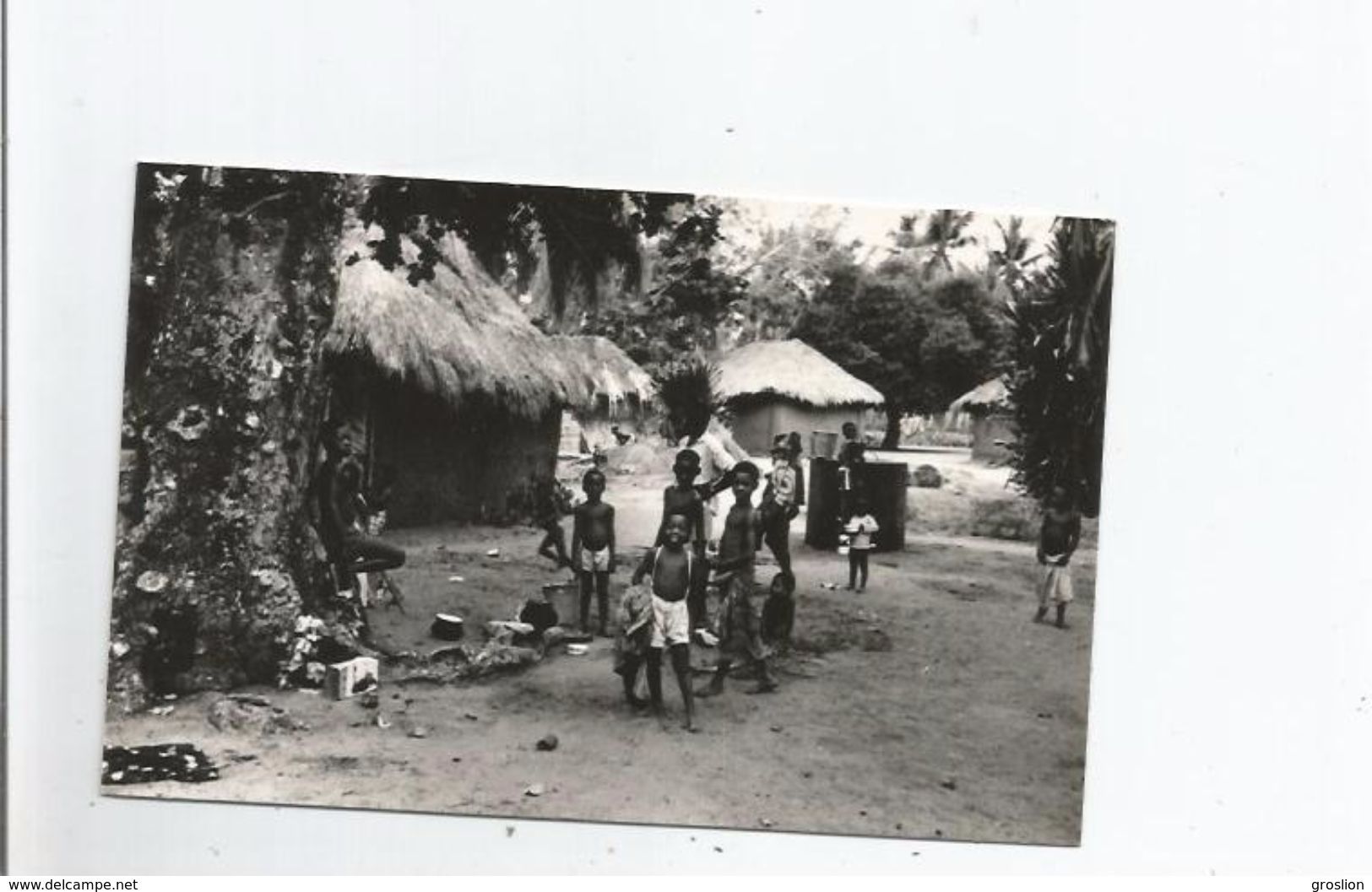 SCENE IN A GHANAIAN VILLAGE - Ghana - Gold Coast