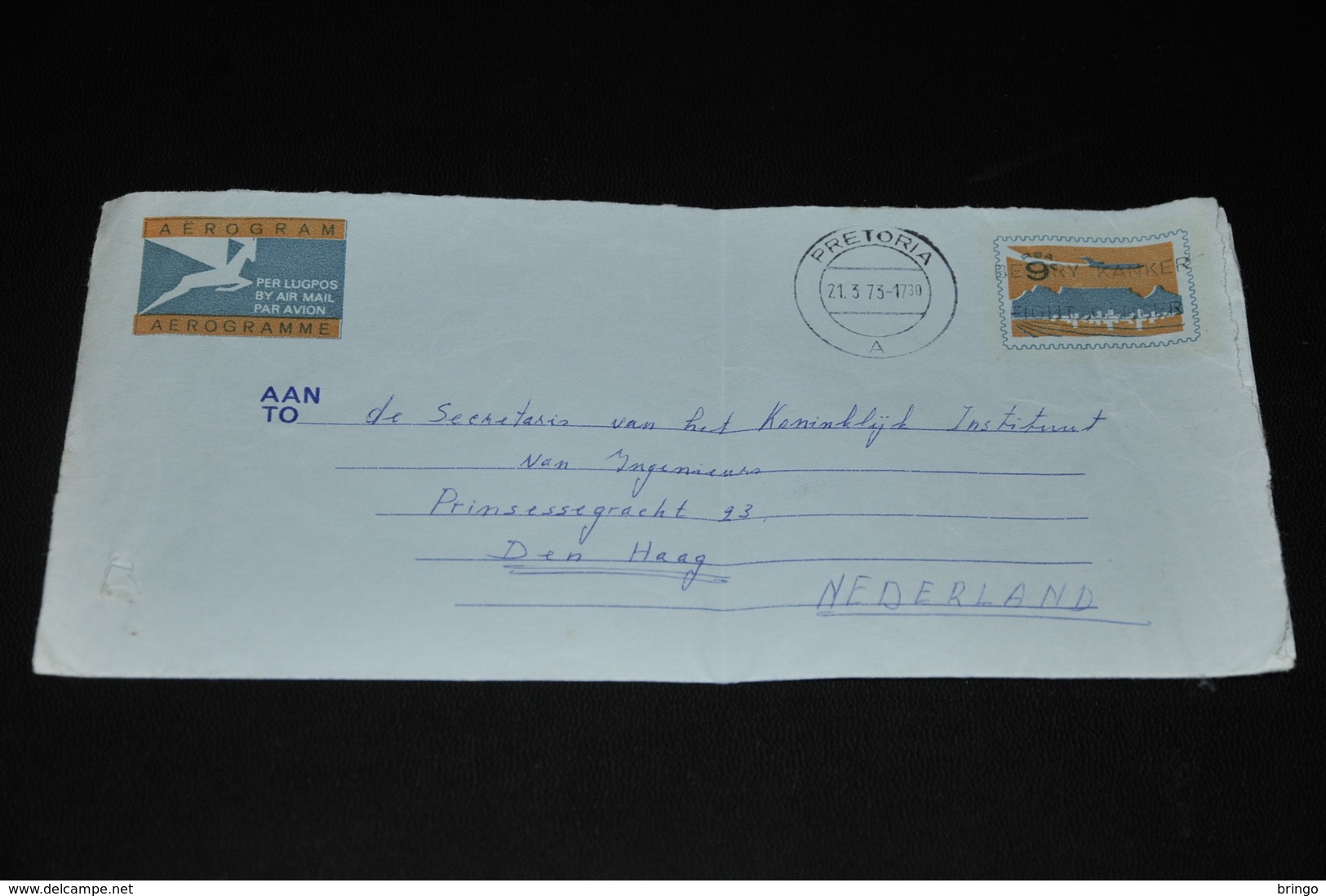 16- Aerogram South Africa Pretoria To Den Haag Holland - Lettres & Documents