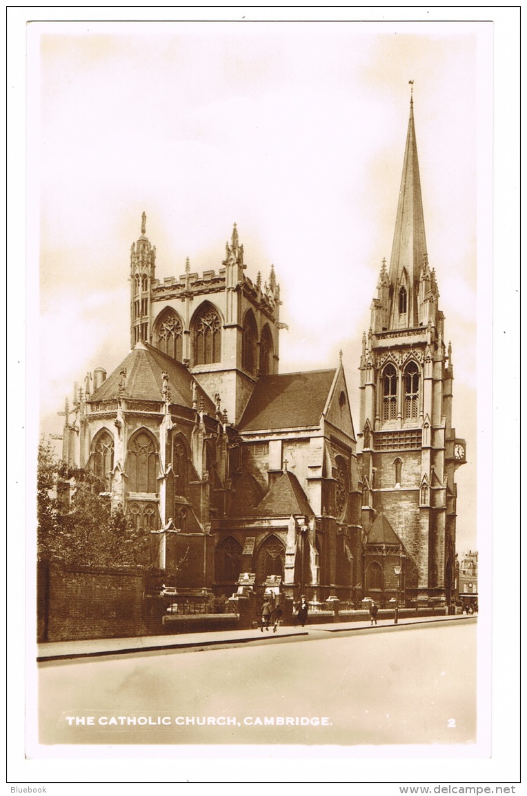 RB 1162 - Real Photo Postcard - The Catholic Church Cambridge - Cambridge