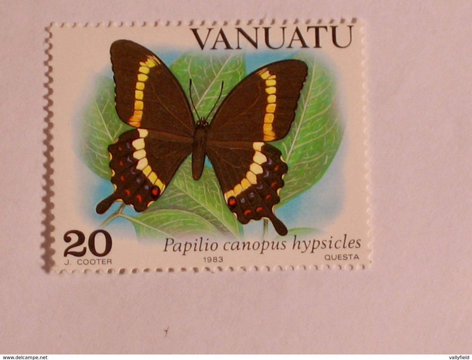 VANUATU   1983  LOT# 2  BUTTERFLIES - Vanuatu (1980-...)