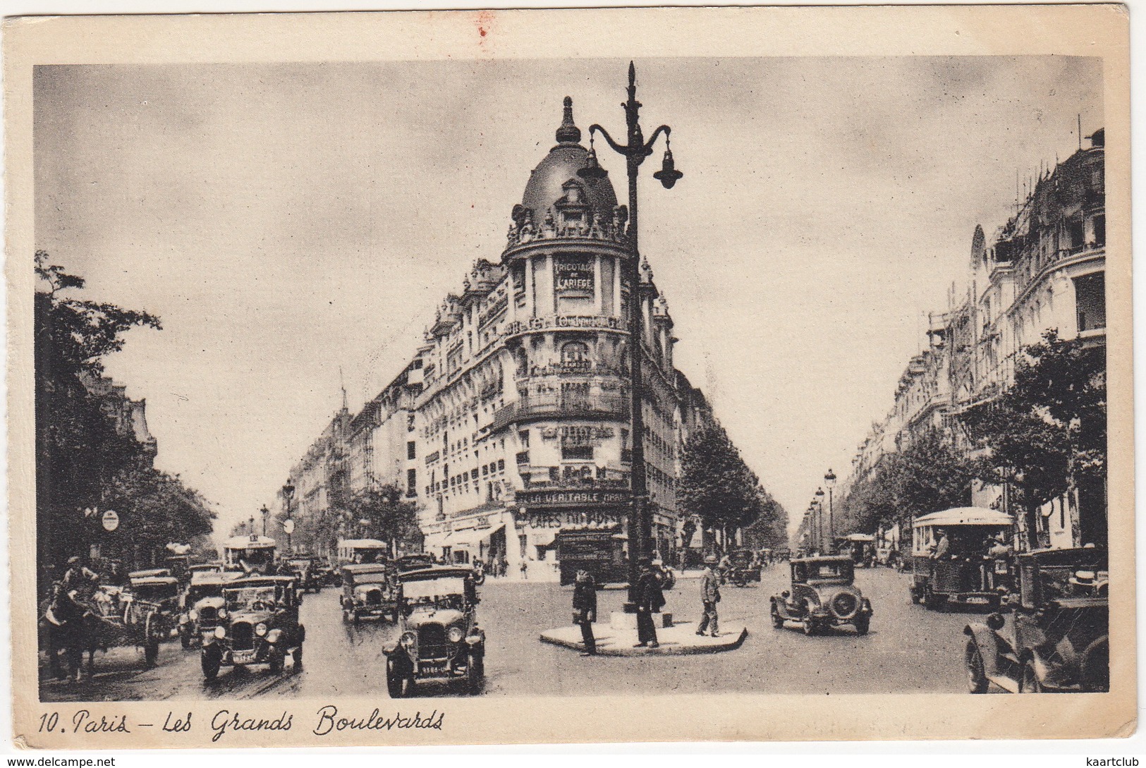 Paris: PEUGEOT 183 C, RENAULT 6CV NN & TN AUTOBUS, TACOTS, OLDTIMER CARS - Les Grands Boulevards - PKW