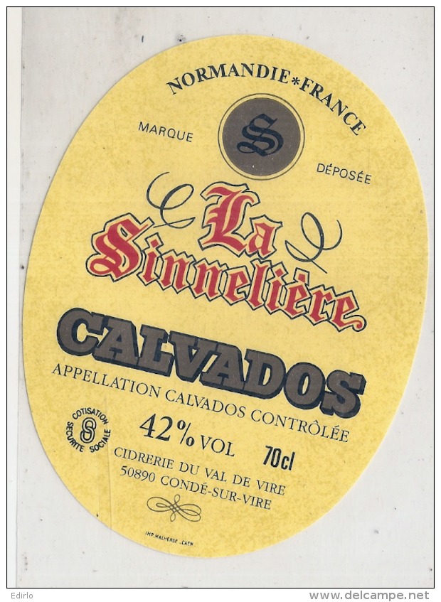 - étiquette - CALVADOS  La Signneliere Condé Sur Vire - Whisky