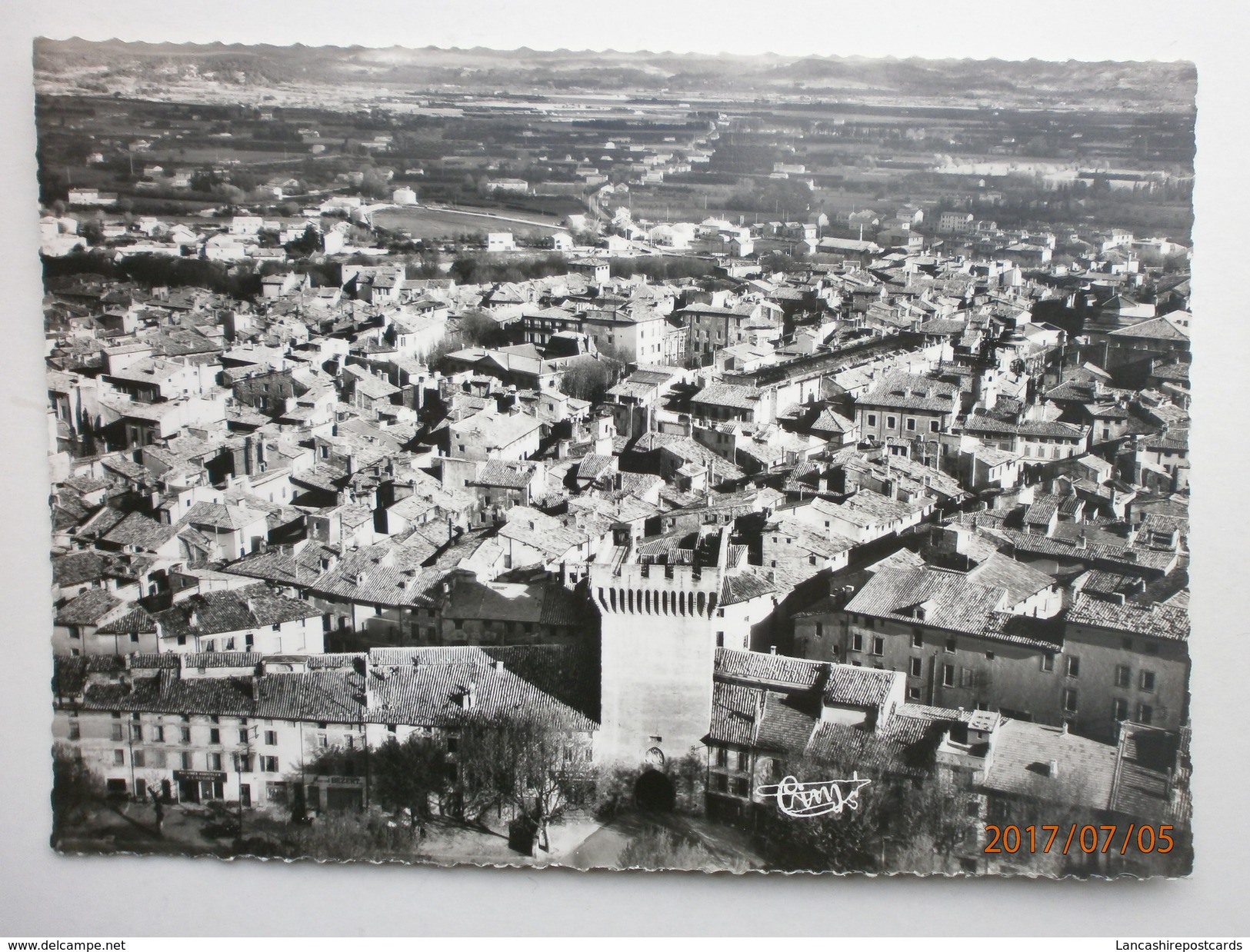 Postcard Carpentras Vaucluse Vue Generale Aerienne My Ref B21443 - Carpentras