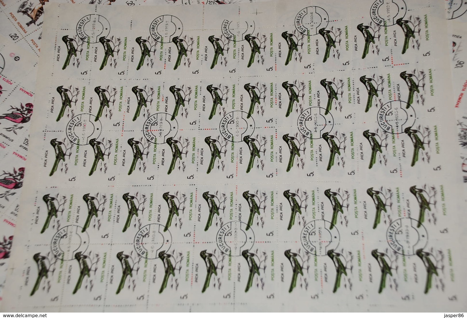 ROMANIA 500 Forest BIRDS Sc 3812-3821, 50 X COMPLETE Sets WHOLESALE CV$100 - Ganze Bögen